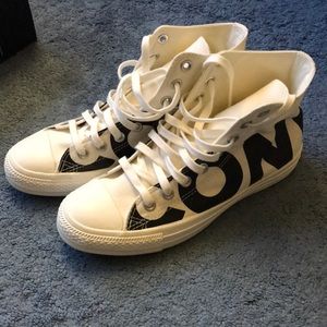 Converse Chuck Taylor Big Letters Size 7 Men’s